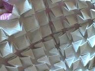 Clover Folding(von unten)/Autor:Shuzu Fujimoto/Faltarbeit:Origami-Micha