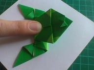 Springender Frosch/Traditionell/Faltarbeit:Origami-Micha