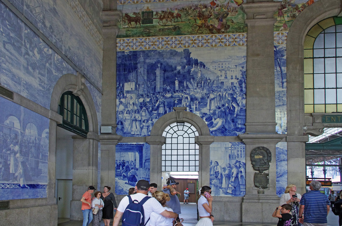 Estação de comboios São Bento