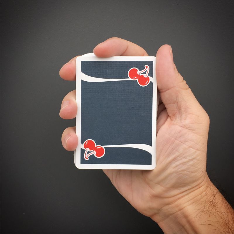 REGULAR PLAYING CARD 赤黒 Regalia (Red) Playing Cards (Signature Edition) by Shin Lim