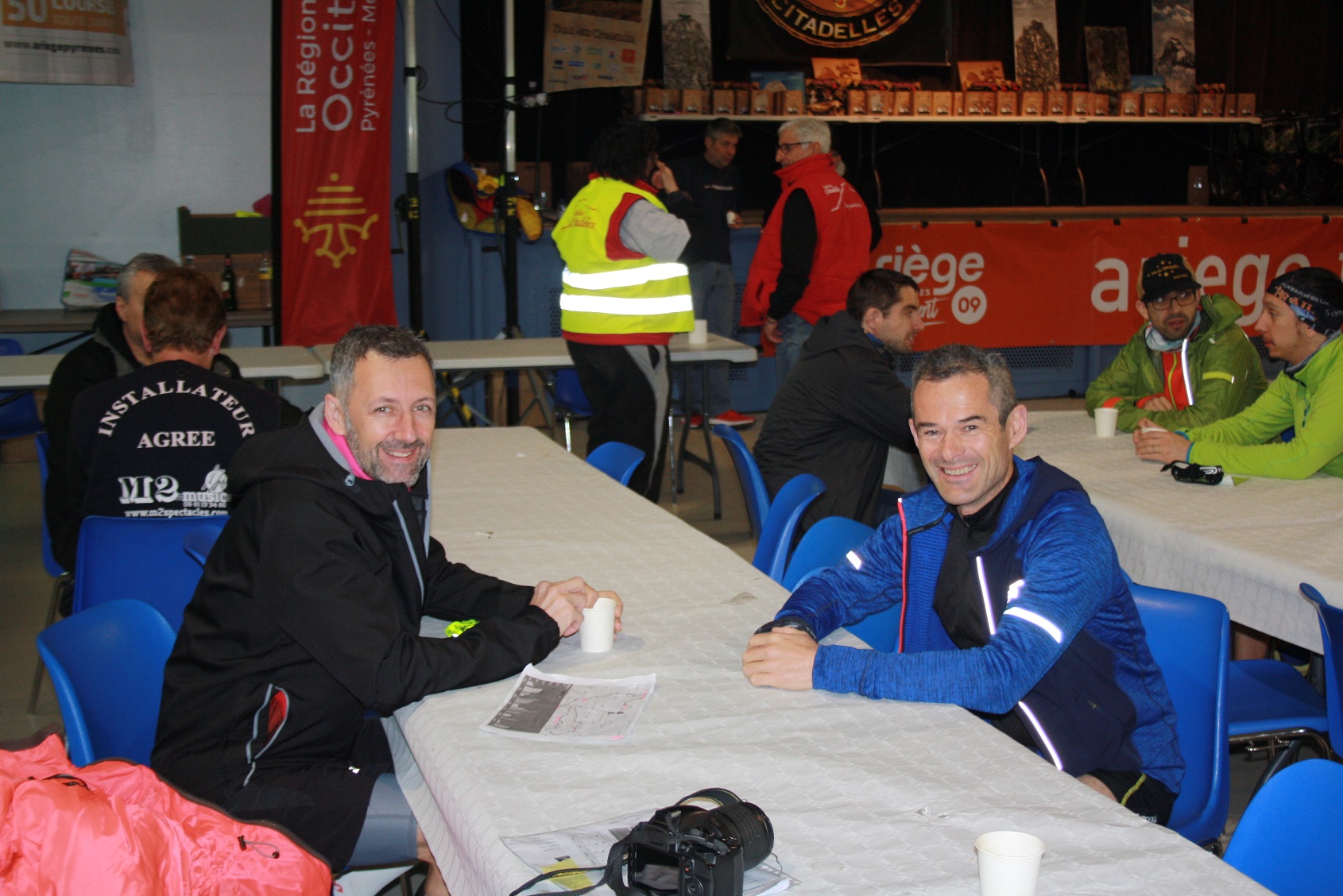 14-Les 40bornards attendent leur départ à eux..