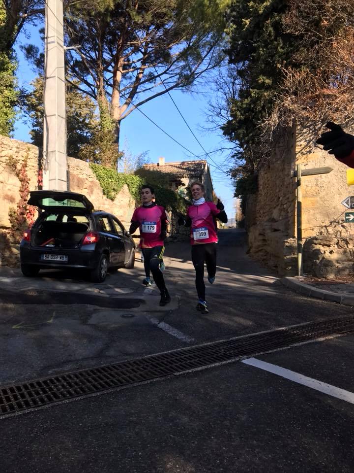 23-Et voici Camille & Stéphane à 400m de l'arrivée