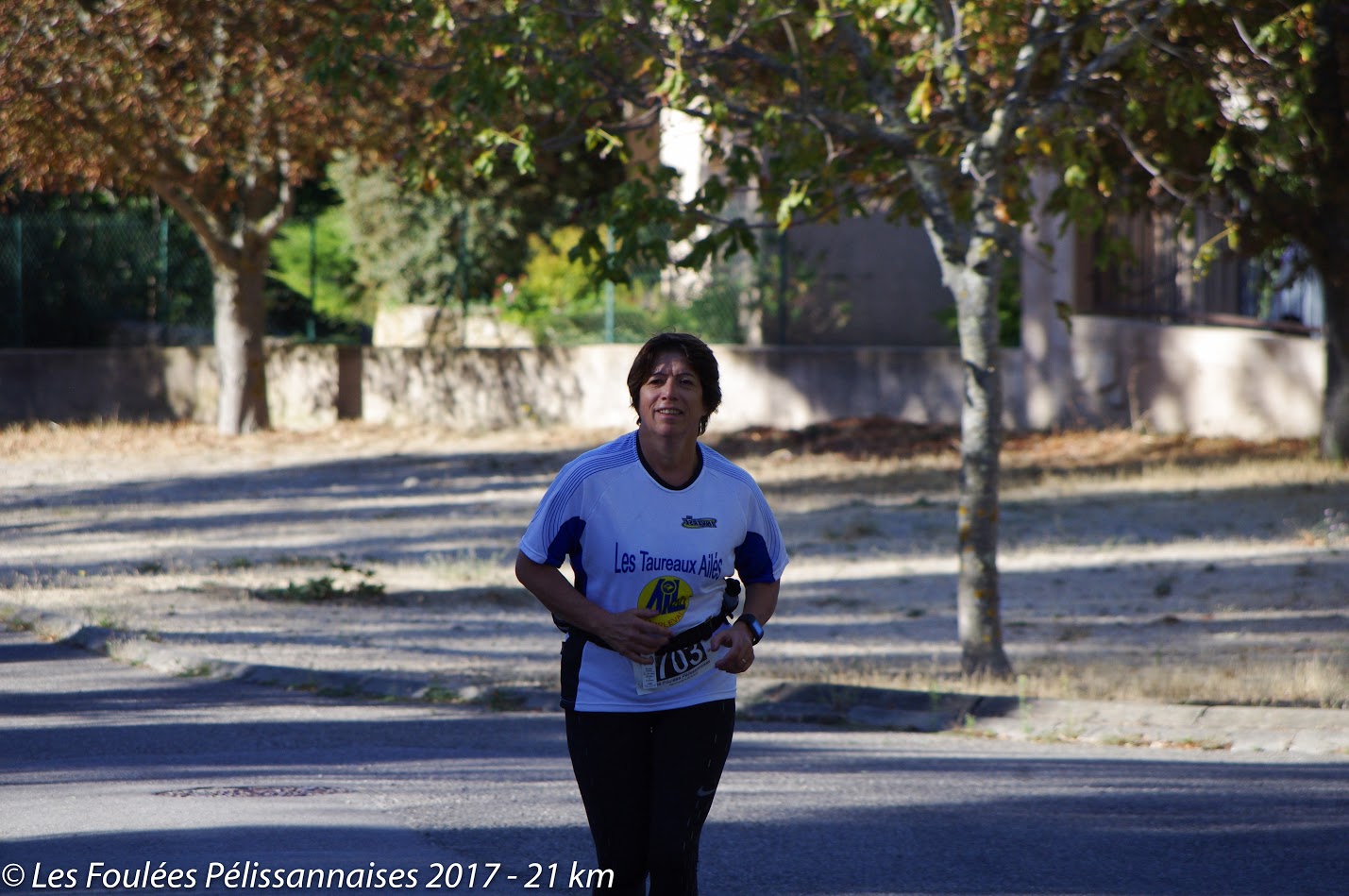 18-Alors qu'Annick passe le 7ème km, 1/3 de fait..