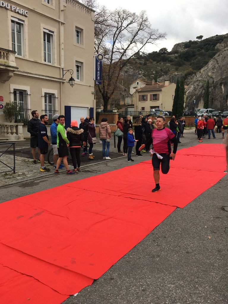 35-Et le voici Coach Eric, qui souffffle (après une descente en trombe)