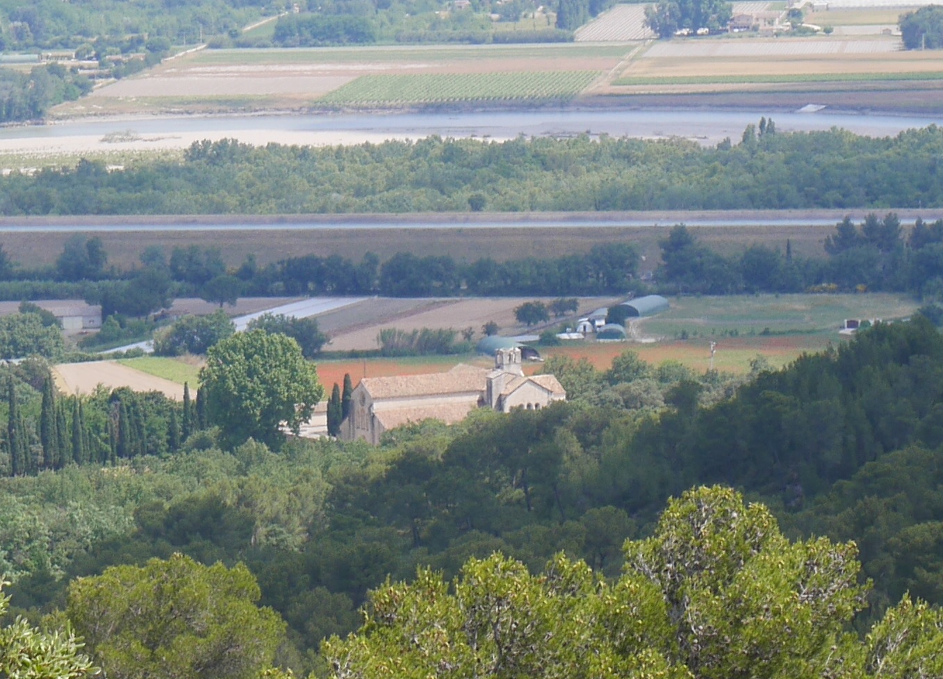 51-Magnifique vue sur l'abbaye de Silvacane