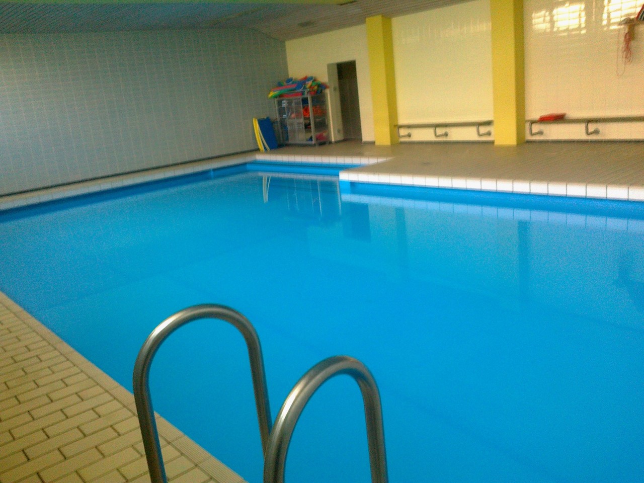 Lehrschwimmbecken