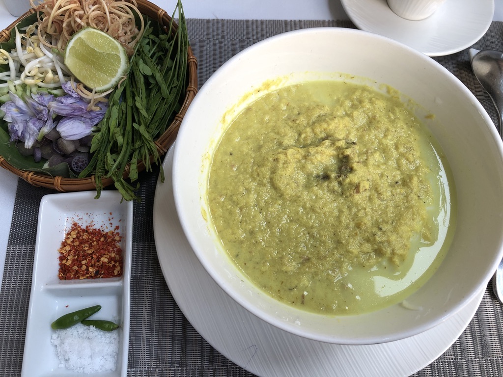 カンボジアと食事 カンボジア観光ツアーtoasiatravel 日本語ツアー専用サイト