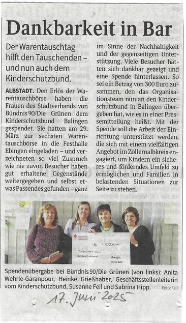 Spendenübergabe beim Warentausch Tag