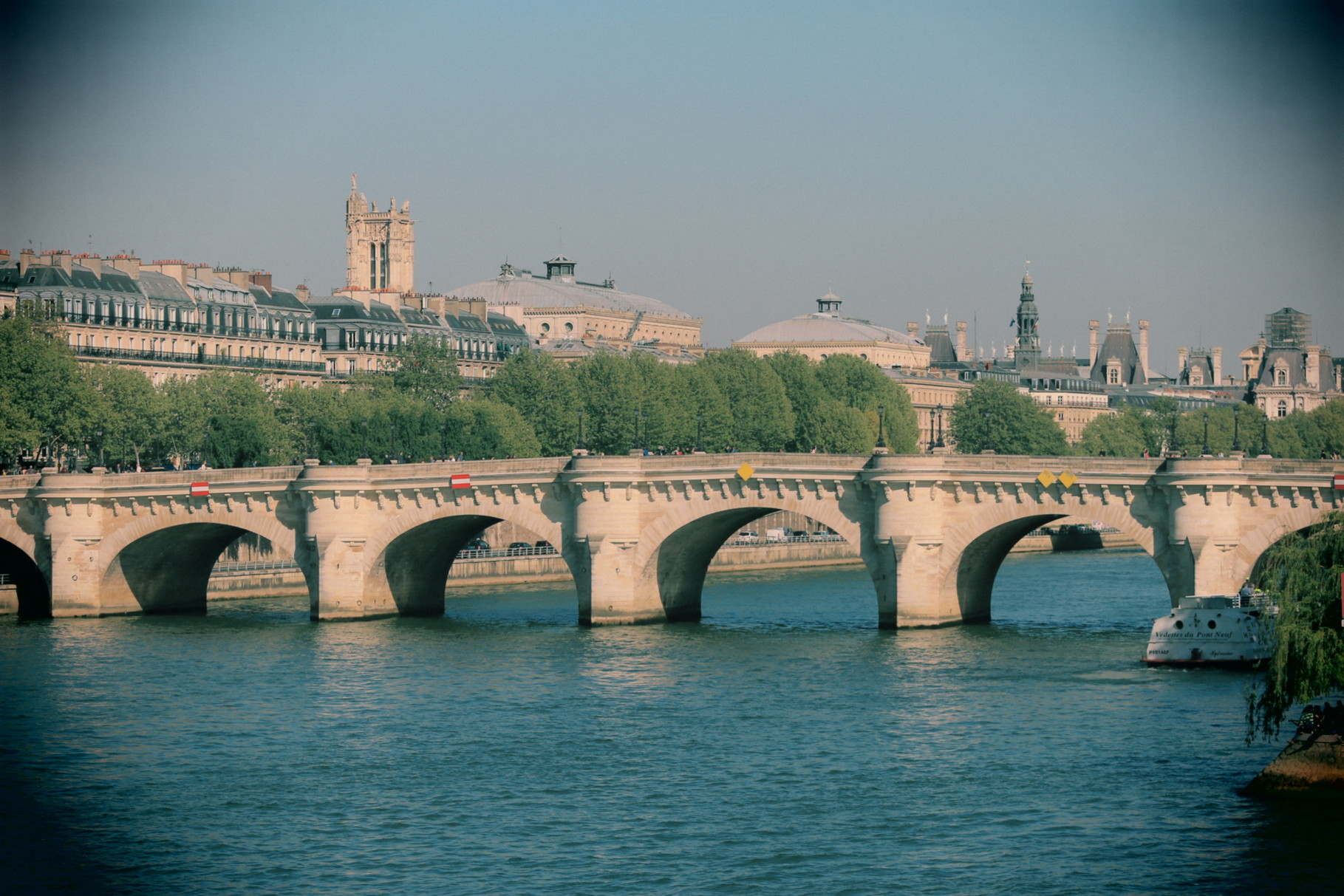 Paris Photo40
