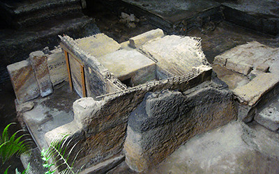 世界遺産「ホヤ・デ・セレンの古代遺跡」