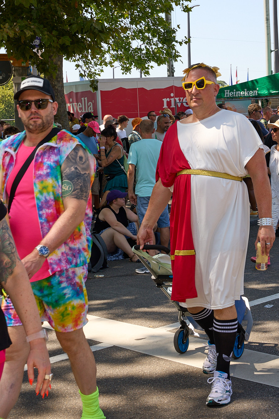 Steetparade 2025-  Motto «Live Love, Love Life