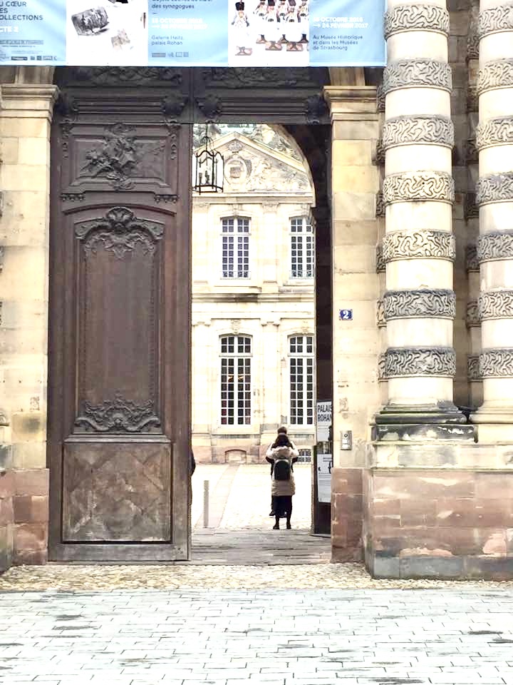                Strasbourg (old town)