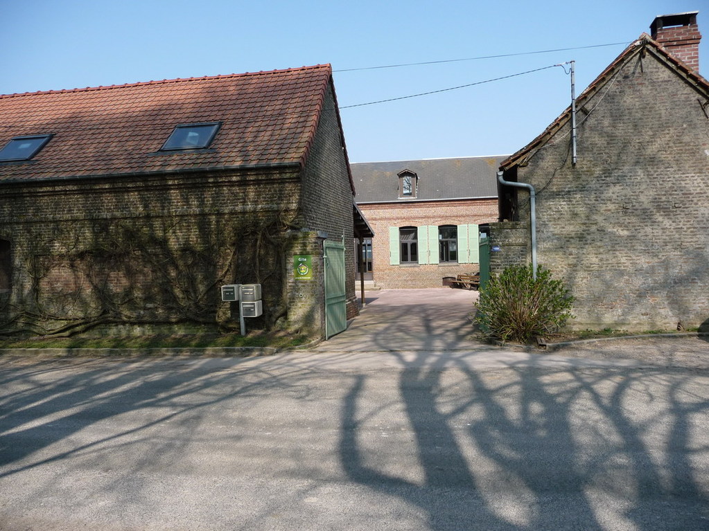 Entrée de la cour<Moulin de Boubert<Mons-Boubert<Baie de Somme<Somme<Picardie