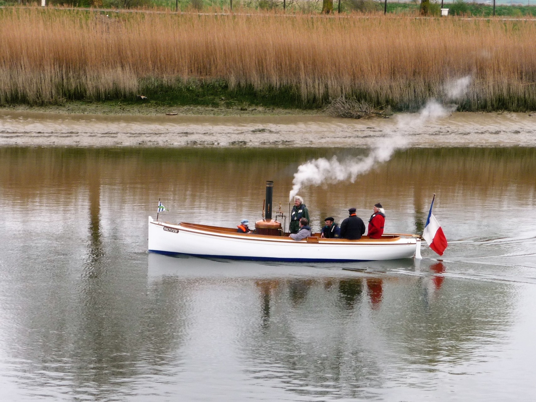 La chaloupe à vapeur dans le port de Saint-Valéry sur Somme