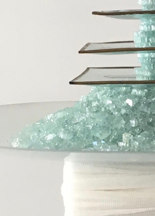 Gebroken glas, detail (nog niet geëxposeerd)