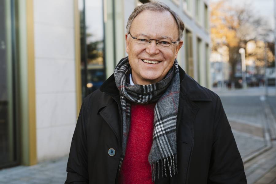 Der alte und sehr wahrscheinlich auch zukünftige Ministerpräsident Niedersachsens Stephan Weil. (Foto: Anne Hufnagl)