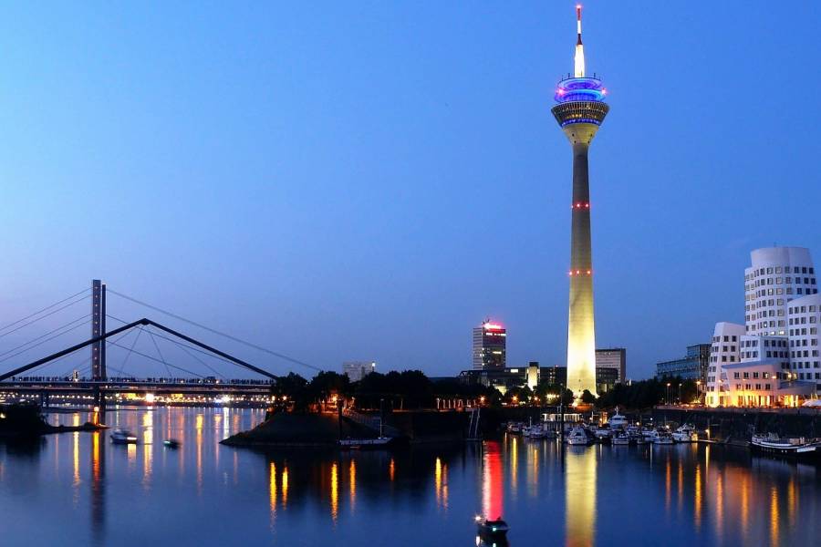 Nordrhein-Westfalens Landeshauptstadt Düsseldorf (Foto: cocoparisienne)