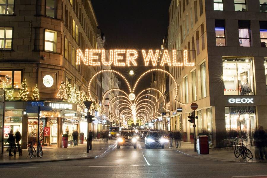 Weihnachtsbeleuchtung am „Neuen Wall“ in Hamburg. (Symbolbild: Hermann Traub)