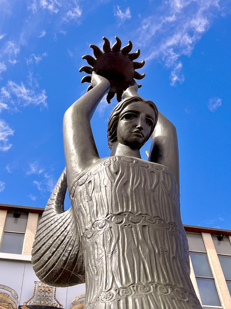 Ethos (1961) in front of ACT Legislative Assembly