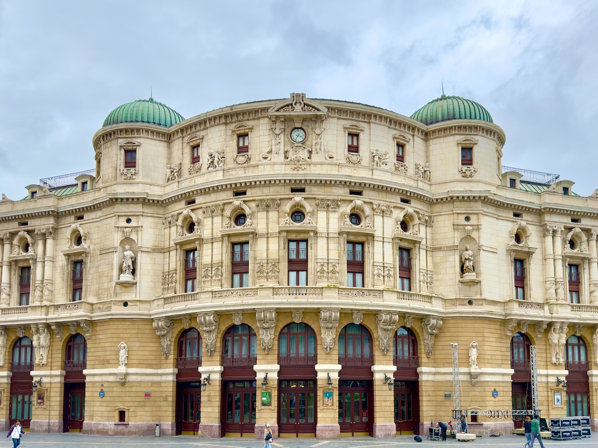Teatro Arriaga Atzokia