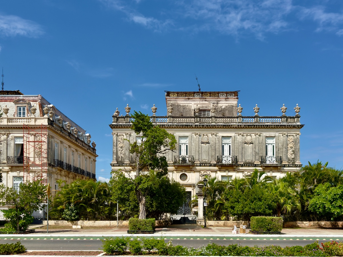 Casas Gamelas mansions