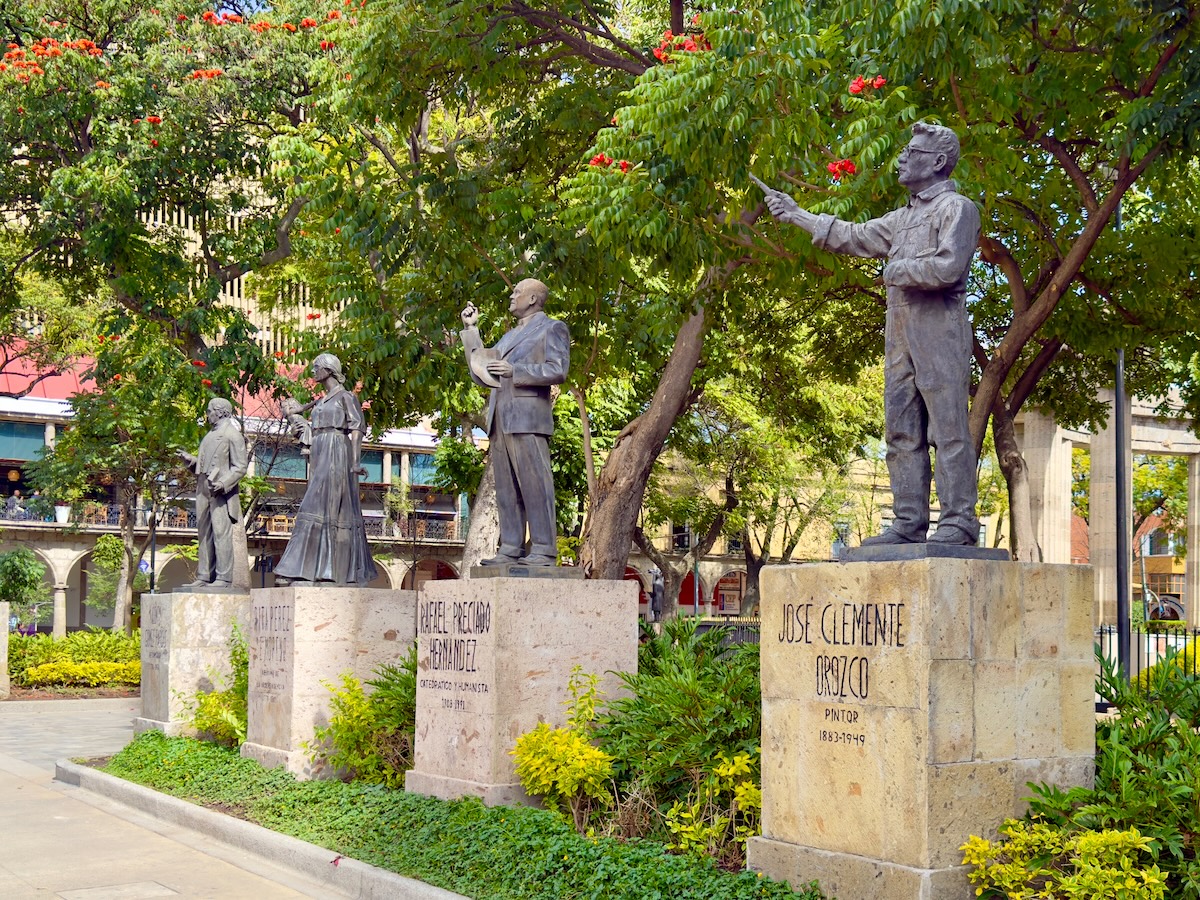 Statues at the Rotonda de los Jalisciences Ilustres