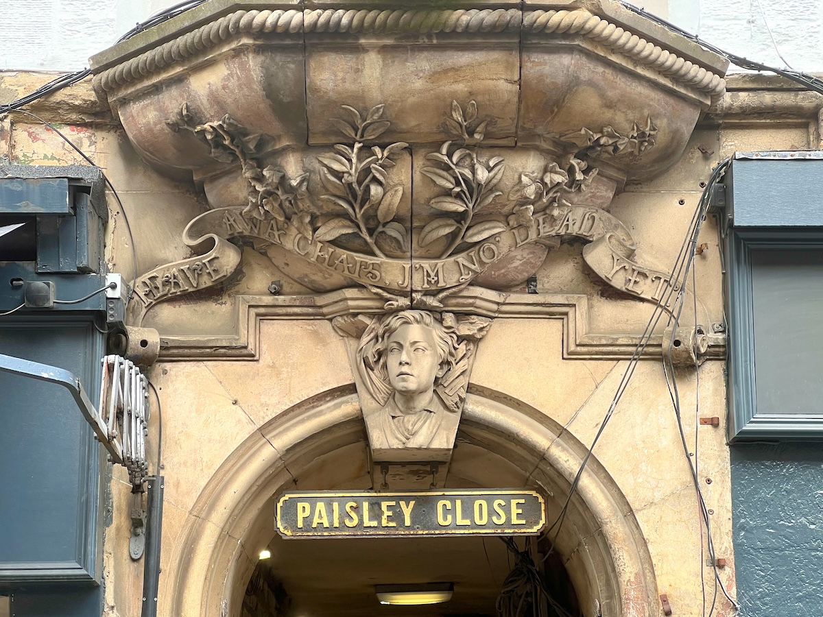 Paisley Close