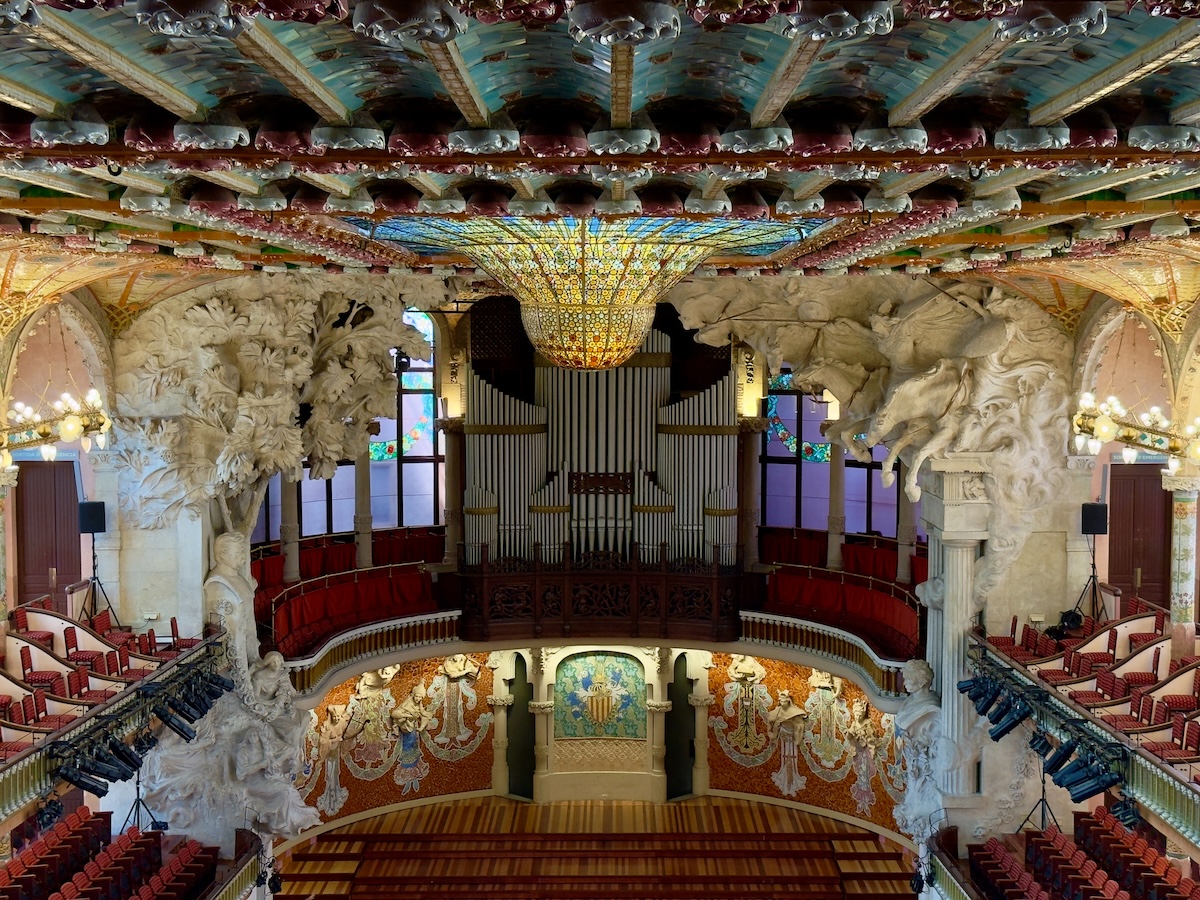 From the upper balcony in the Palau de la Música Catalana