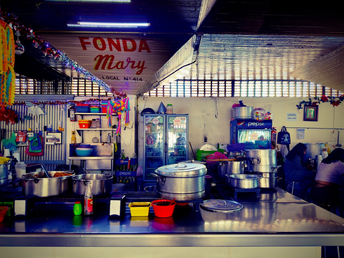 Fonda Mary in the Mercado Alcalde