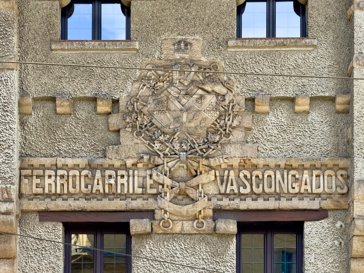 Atxuri train station