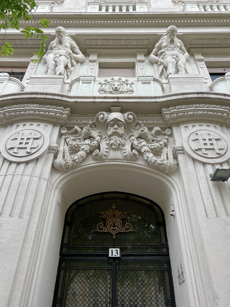 Building detail at Szent István körút 13.