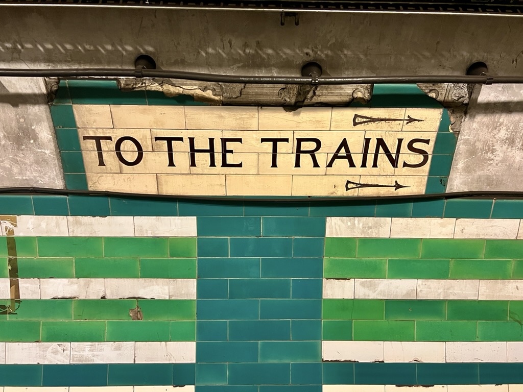 Abandoned Picadilly Line corridor