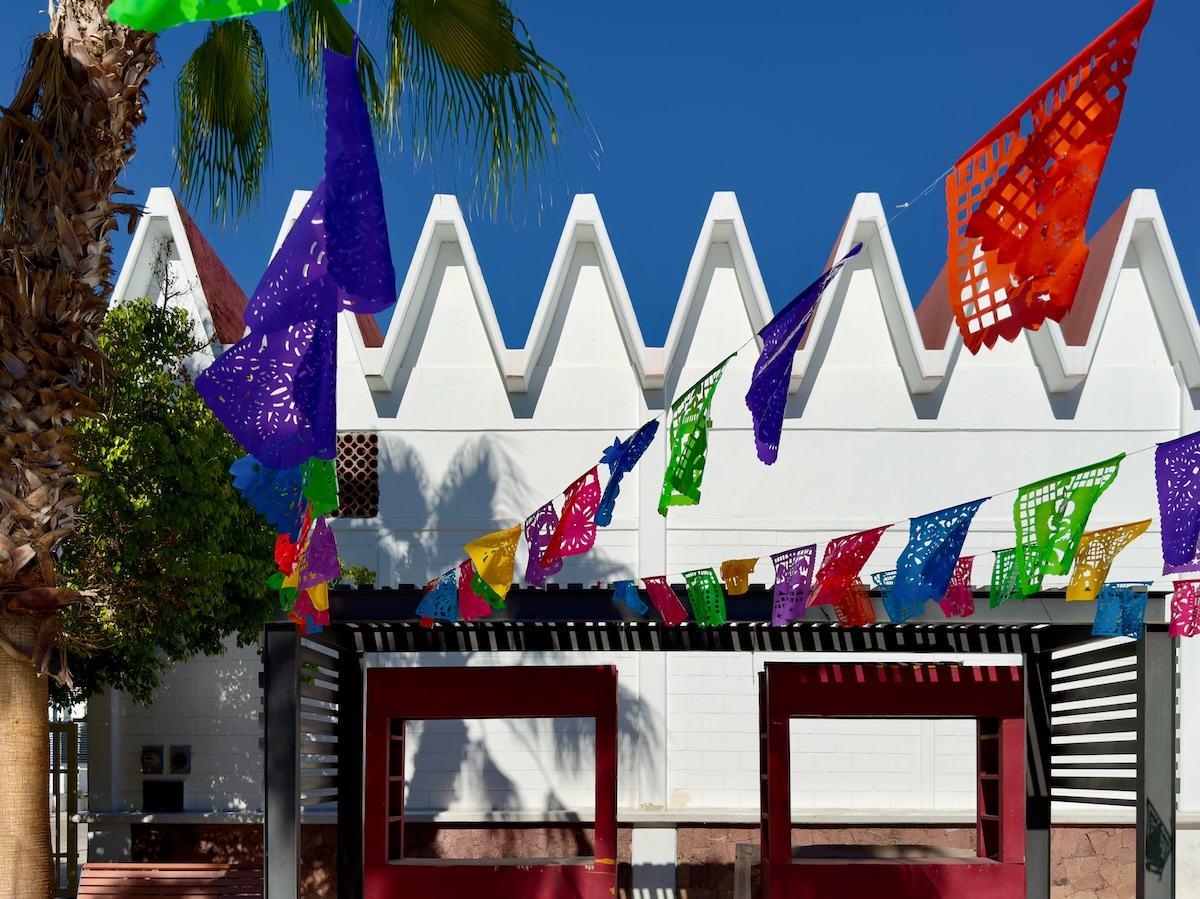 Along Andador Ignacio Bañuelos Cabezud