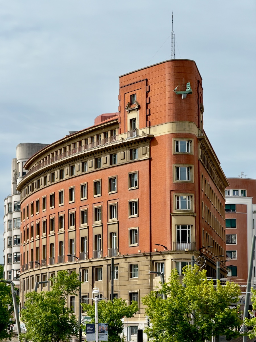 Edificio Naviera Aznar