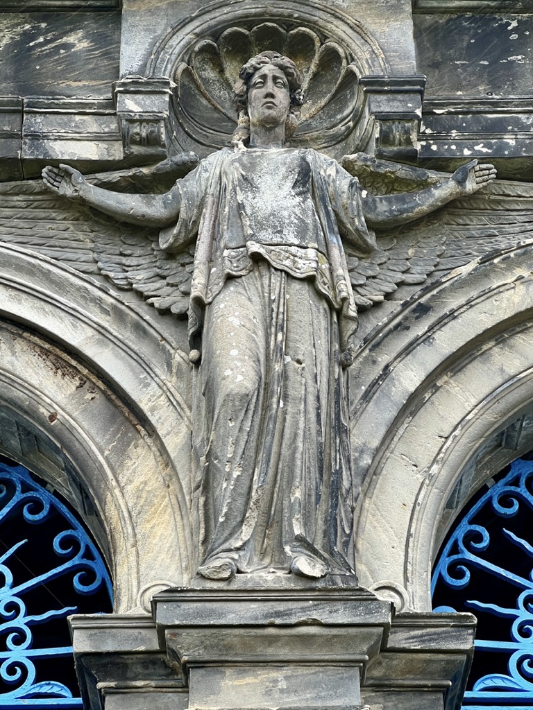 Bereaved angel