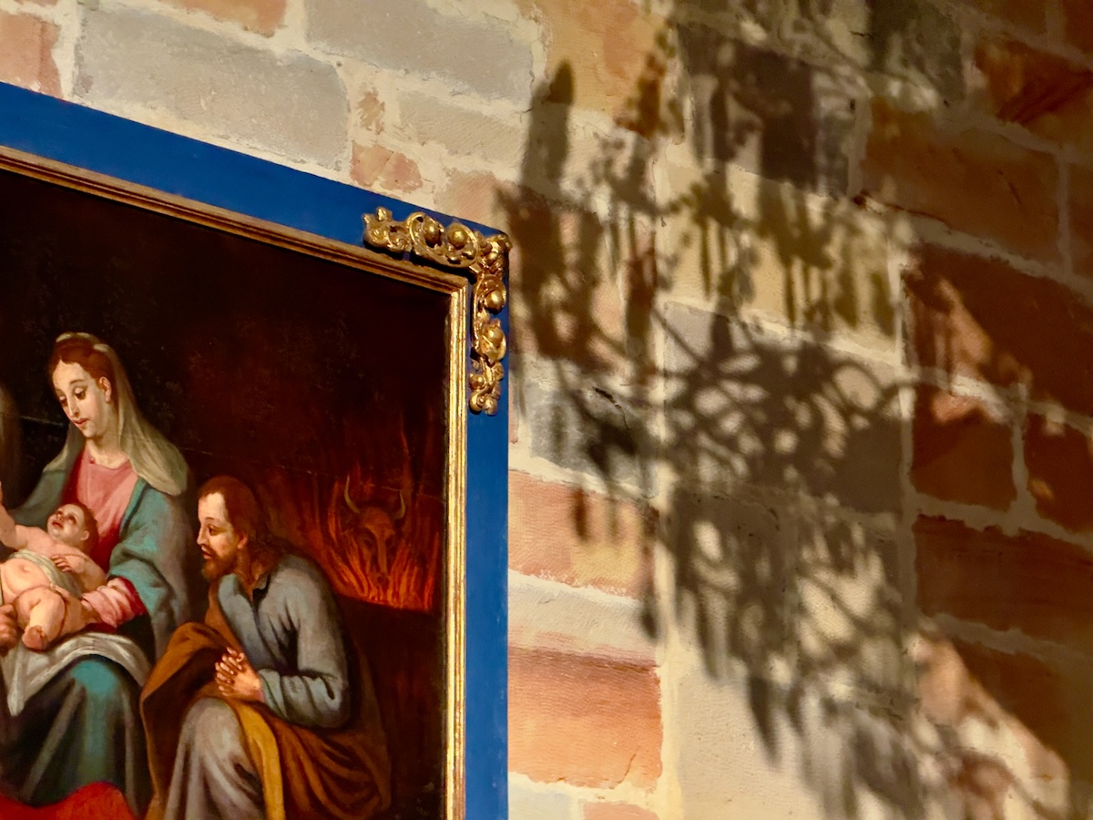 Inside Parroquía de San Anton