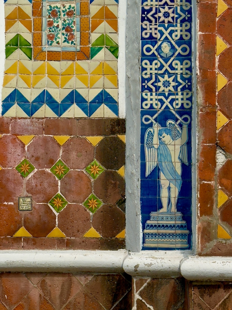 Tile detail, Santuario de Nuestra Señora de Guadalupe