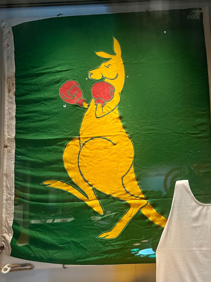 Boxing Kangaroo flag