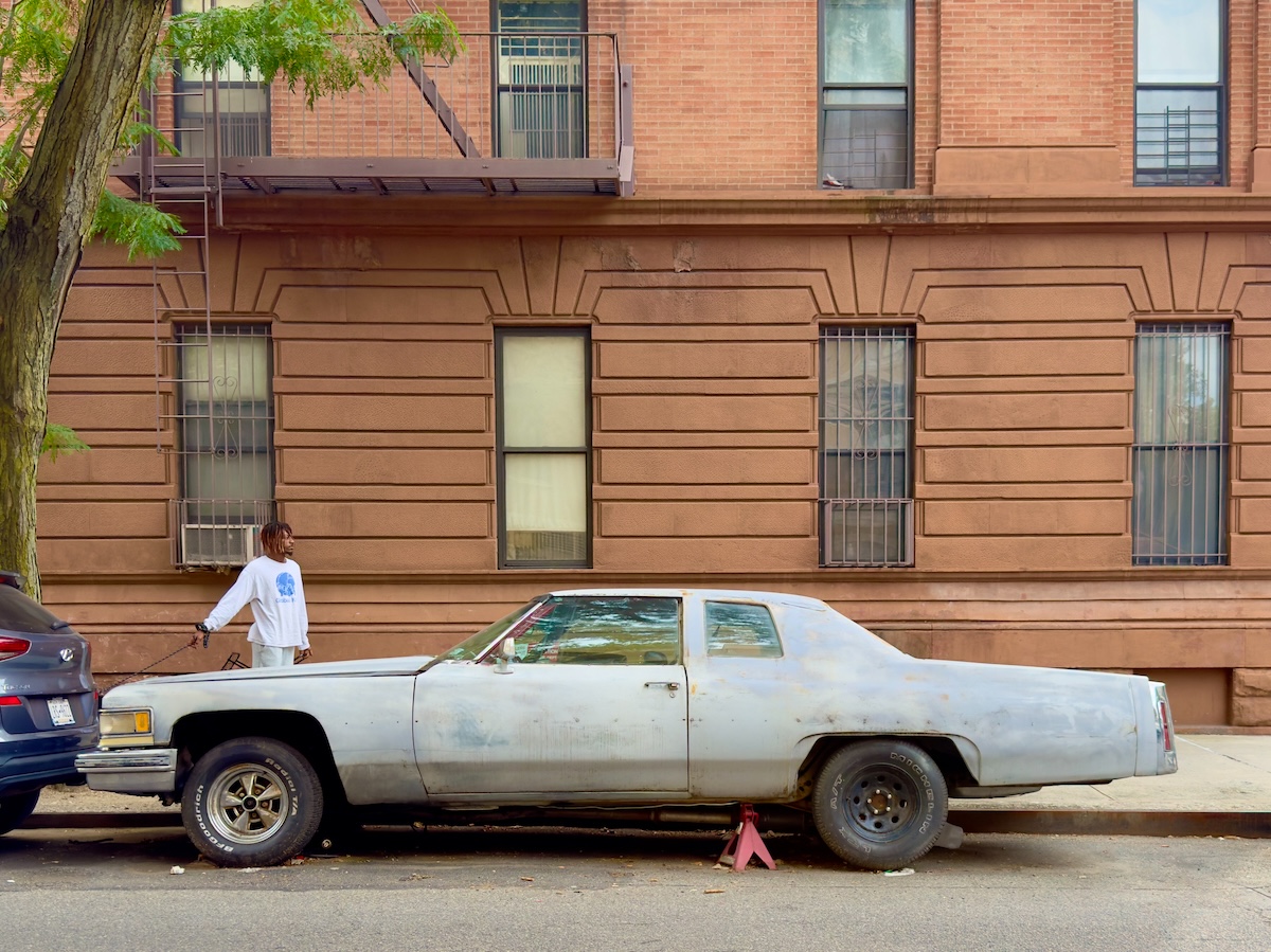 On E 128th St