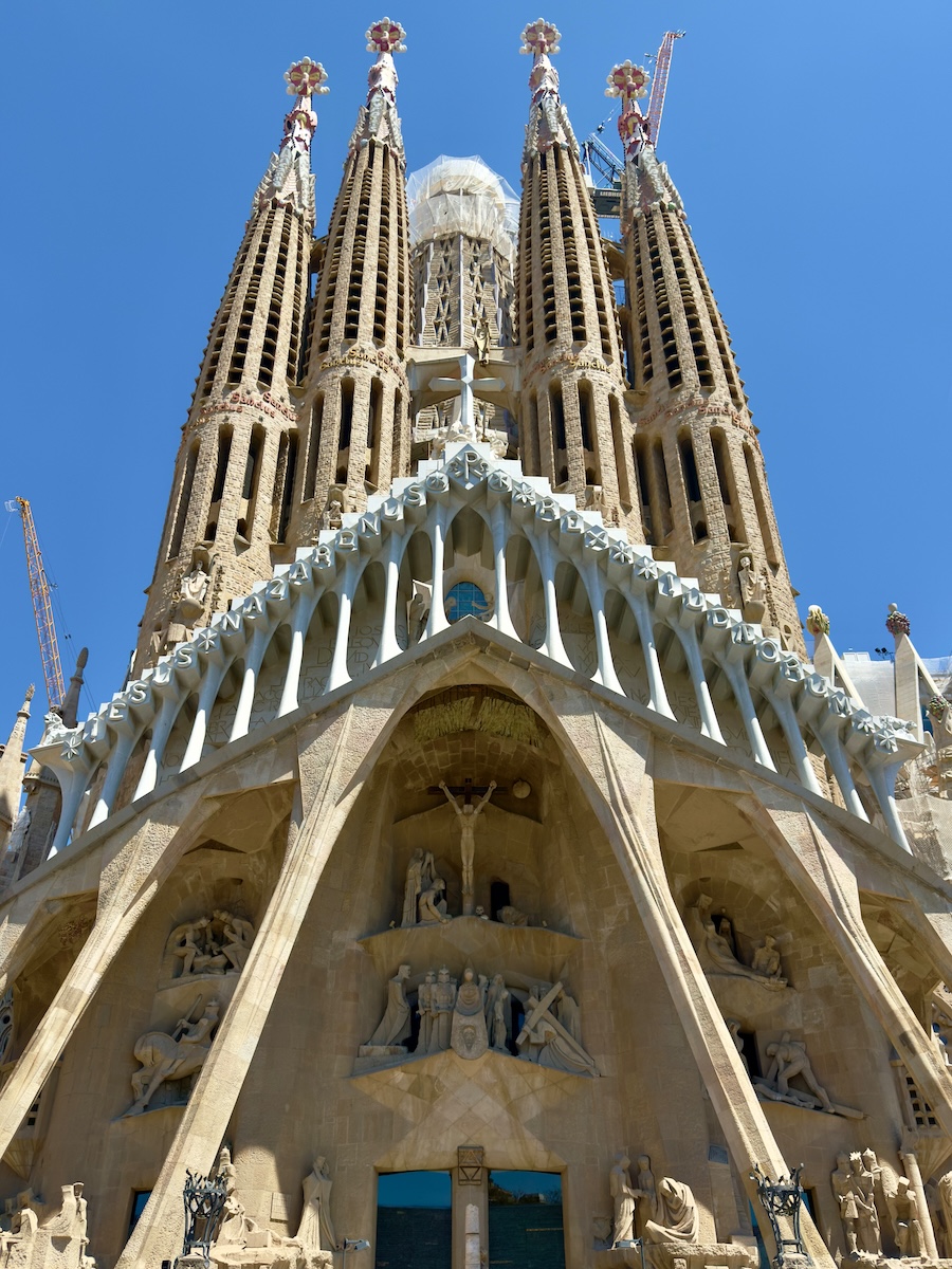 Passion façade at the Basílica de la Sagrada Família⁩