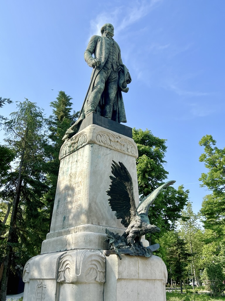 George Washington statue in City Park