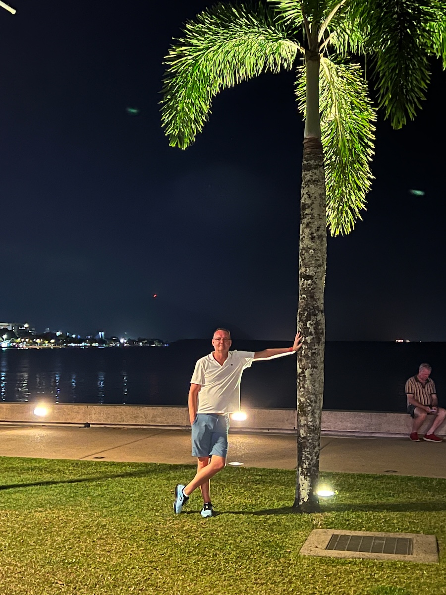 Night on Cairns Beach