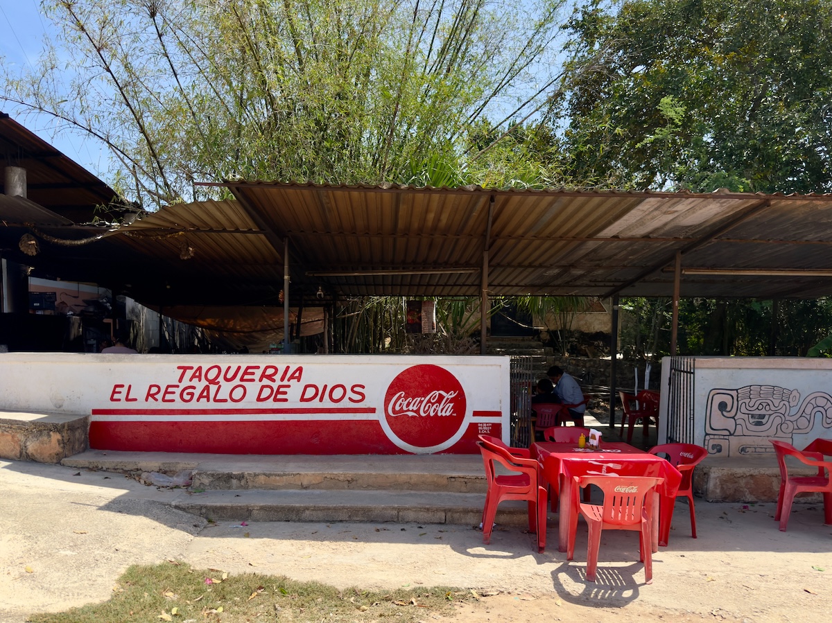 Lonchería El Regalo De Dios