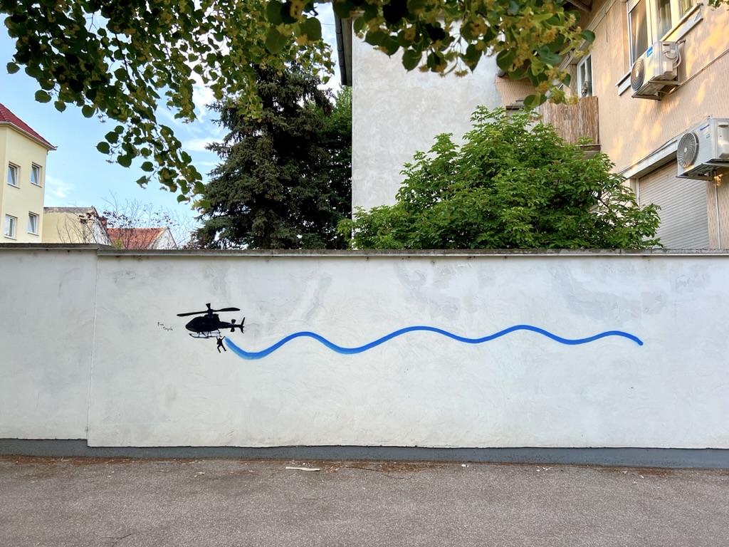 Graffiti on Bánomkert lane