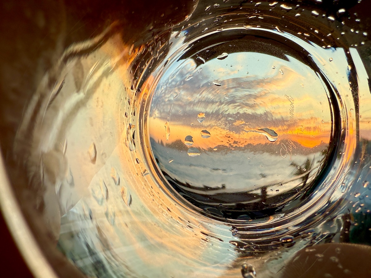 Cabo through an empty glass