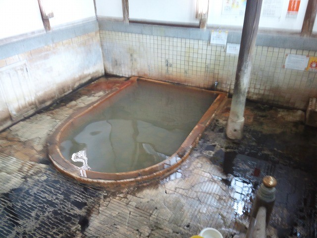 2015/06/14 竹瓦温泉　建物と云い湯船に歴史を感じる名湯です。