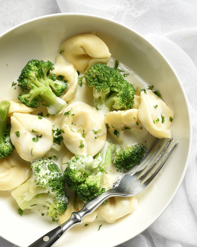 15 Minuten Rezept Tortellini und Brokkol in Gorgonzola Soße Thermomix