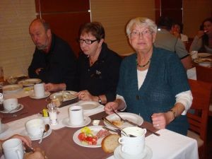 Frühstück Annelene, Marga und Günter 