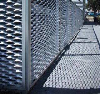 Forjadores Herreros y Fundidores de México Galería de Trabajos "REJAS" PROTECCIONES PERIMETRALES bloque A