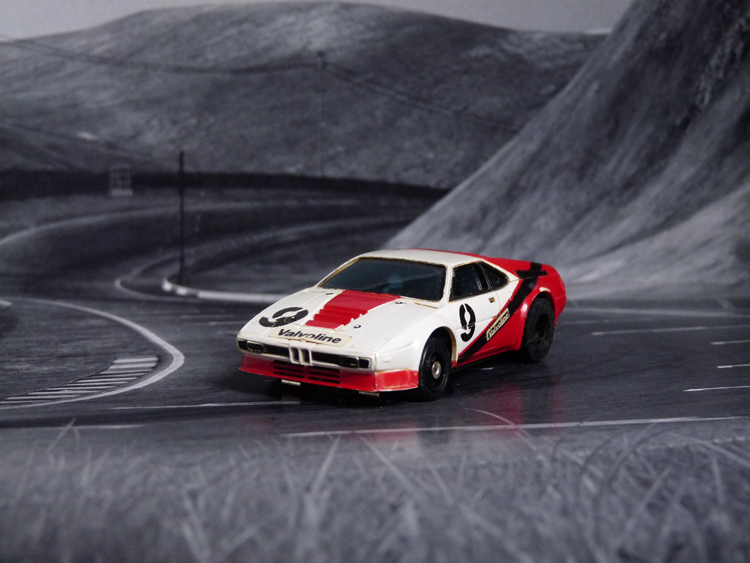 AURORA AFX BMW M1 Valvoline #9